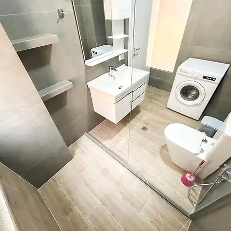 Apartment 2 Bedrooms 1117